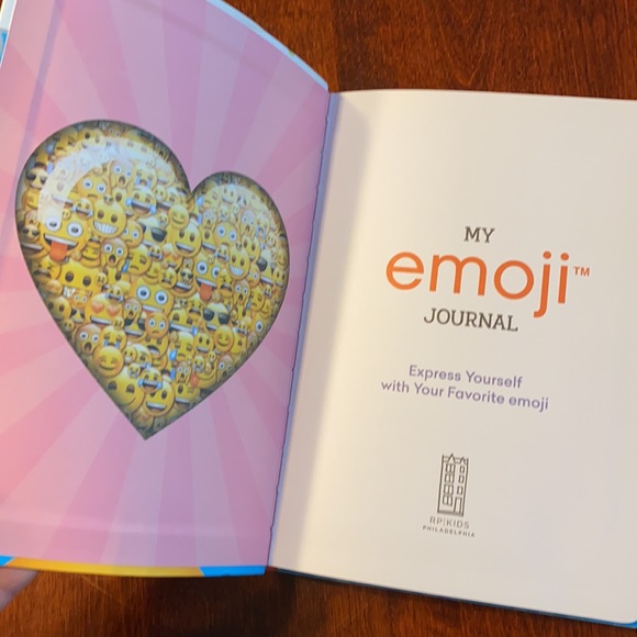 New! My emoji Journal. Express yourself with your favorite emoji! 300 stickers! - Picture 5 of 8